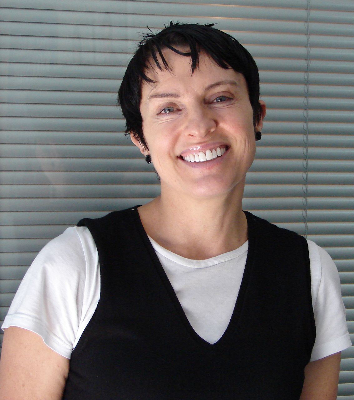 Gretel Killeen shares candid and funny insights into her first memoir episode artwork