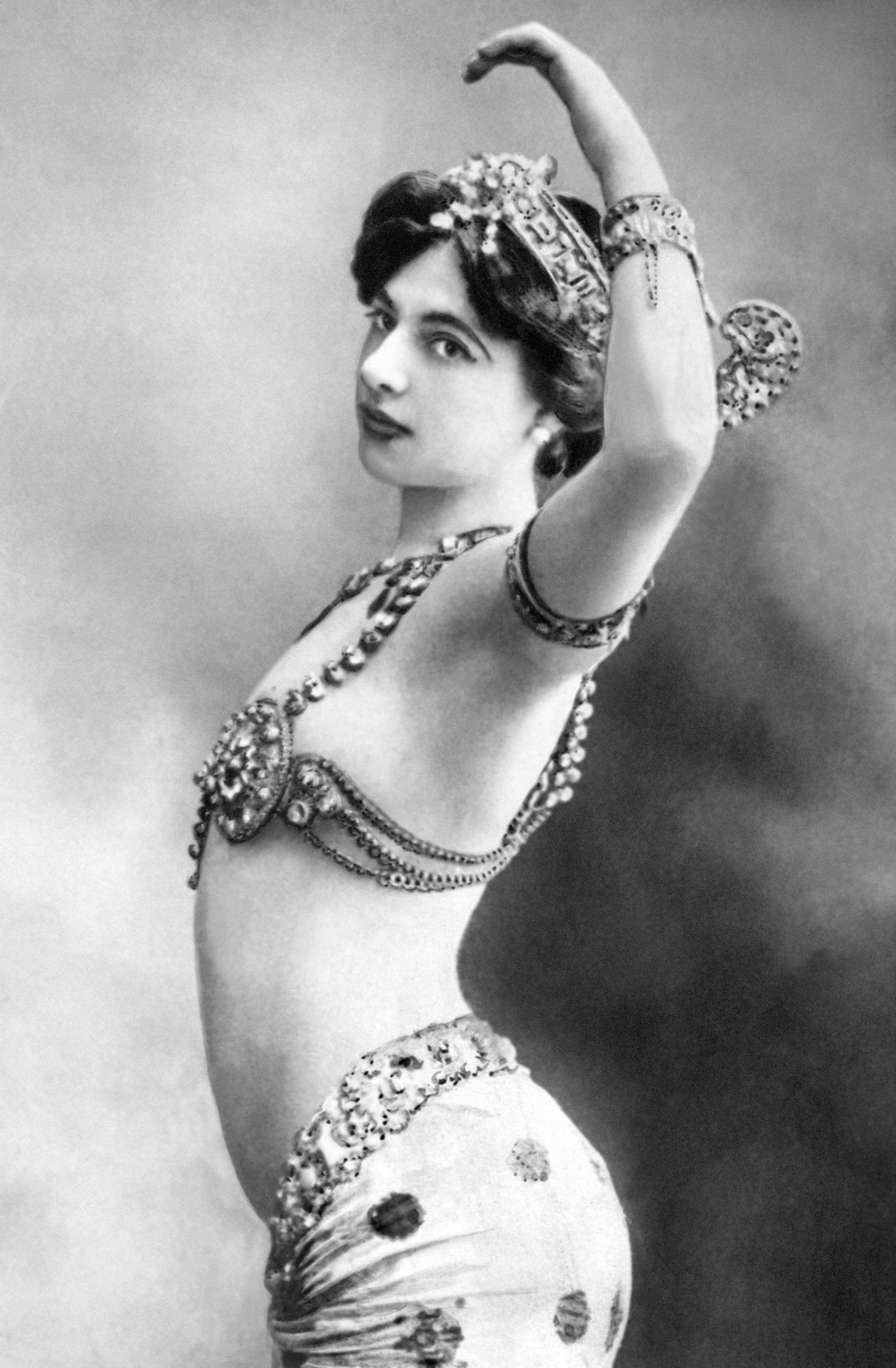 The Incredible Story of a WWI Exotic Dancer Turned Agent YouTube