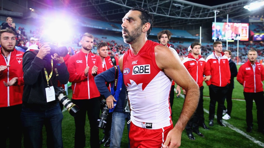 Adam Goodes walks off the ground after Sydney's finals loss to North Melbourne