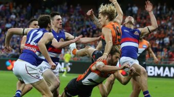 GWS and Western Bulldogs players in 2016 preliminary final
