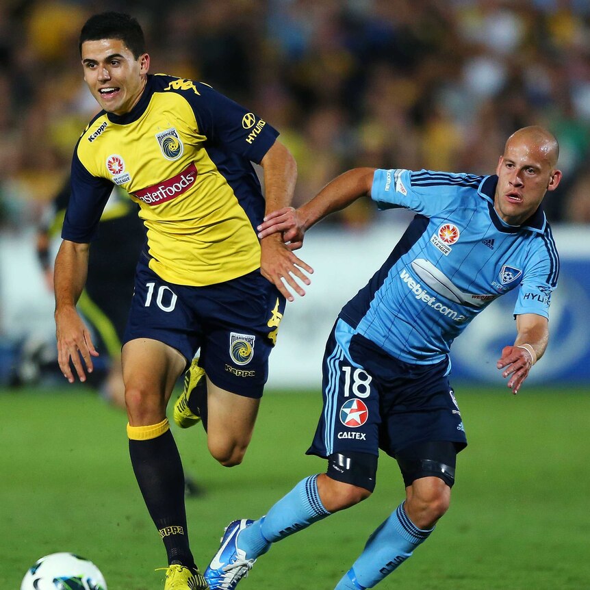 Premier interest ... Central Coast's Tomas Rogic has attracted the eye of Reading's scouts.