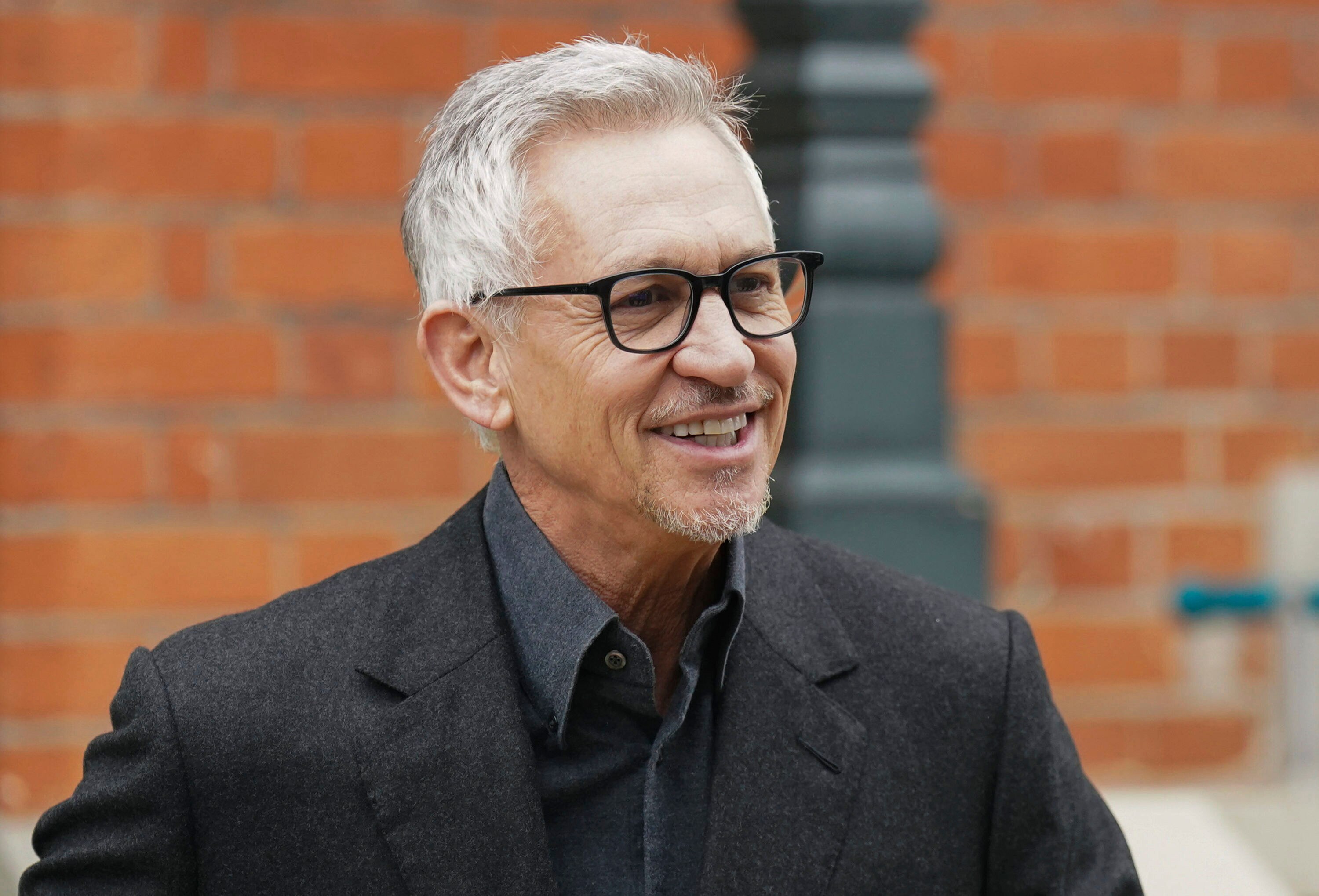 A Tweet Over Asylum Policy Led To BBC Sports Presenter Gary Lineker's ...