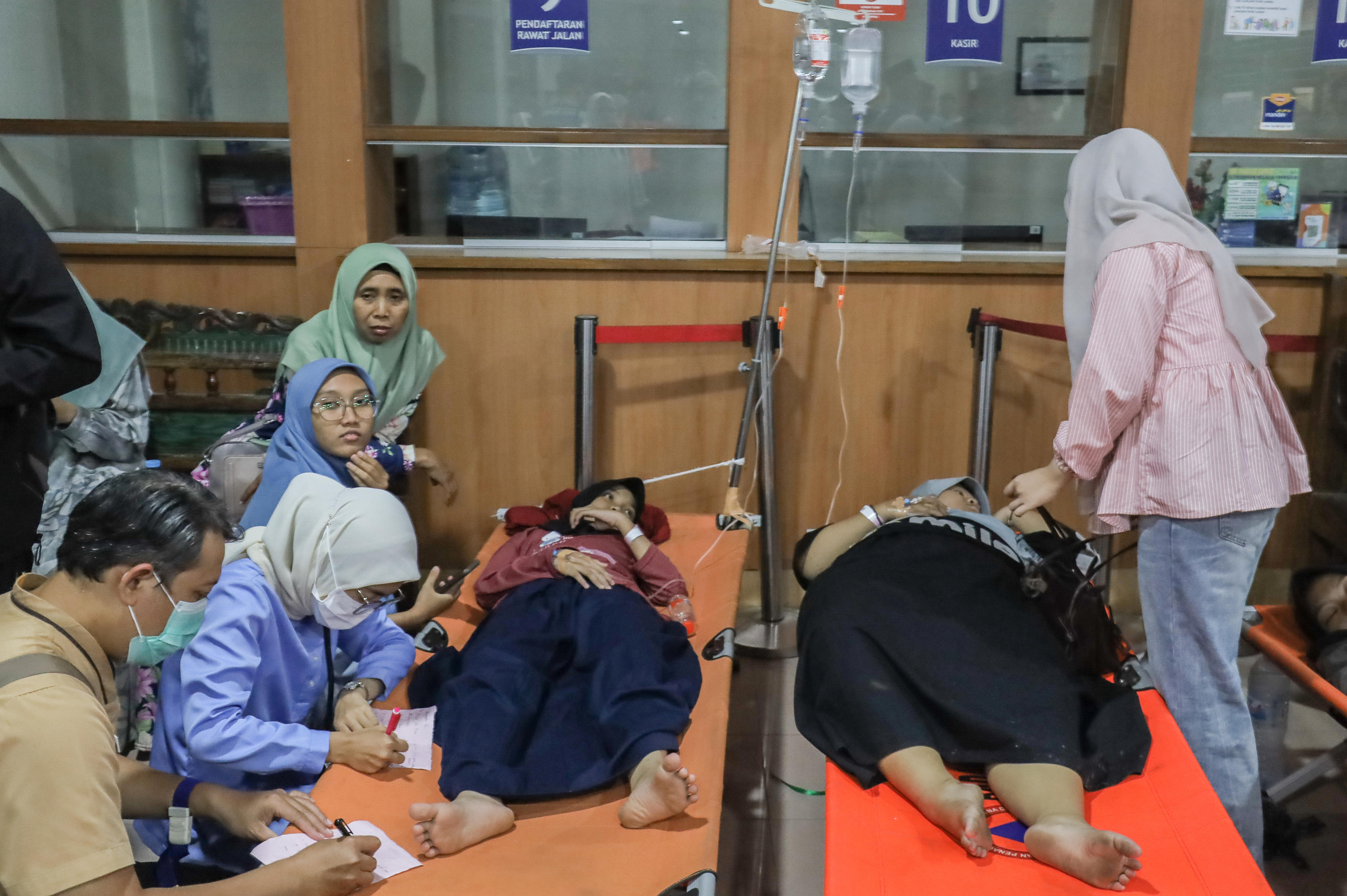 2,000 cases of suspected food poisoning from Indonesia's free school meals