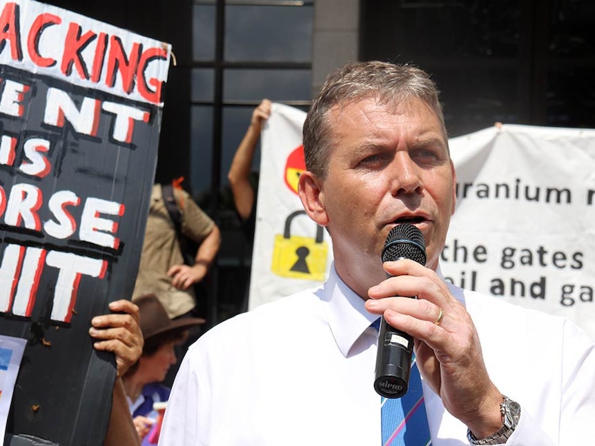 Dave Tollner addresses anti-fracking rally