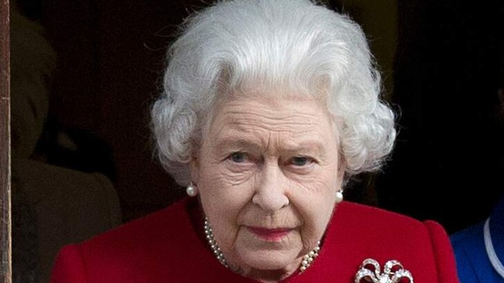 Queen Elizabeth leaves hospital
