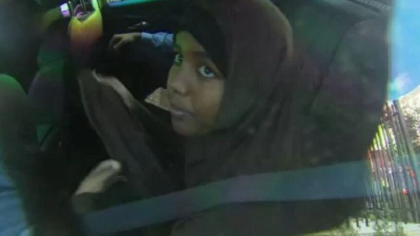 Zainab Abdirahman-Khalif didakwa dengan tuduhan menjadi anggota organisasi teroris.