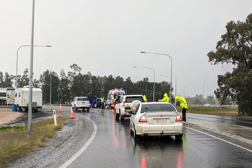 Traffic queue at Queensland-NSW border crossing at Goondiwindi in southern Queensland.