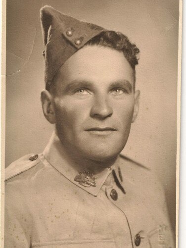 Sepia portrait of man in Australian army uniform 