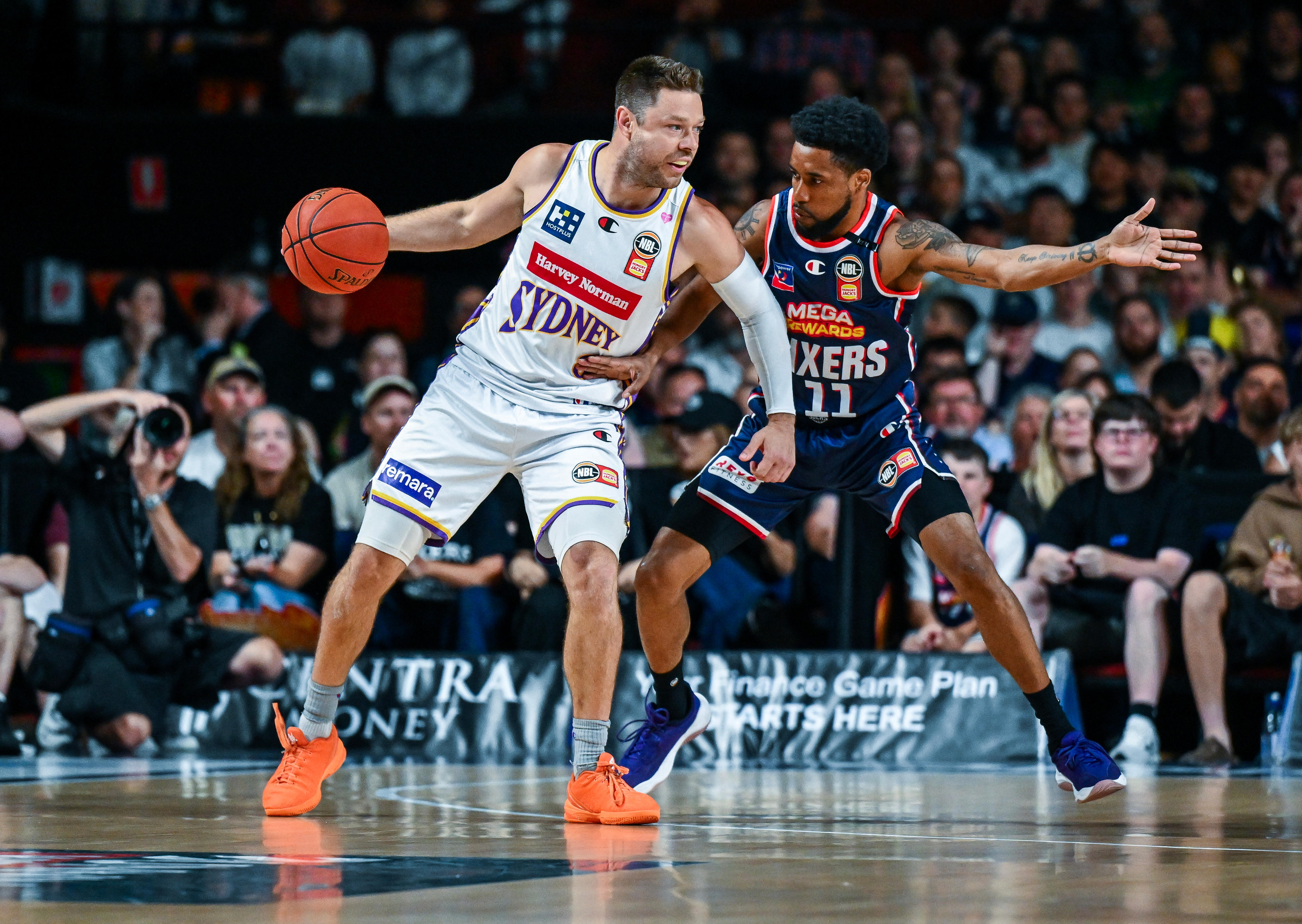 Sixers coach denies showing disrespect to 'Australian icon'