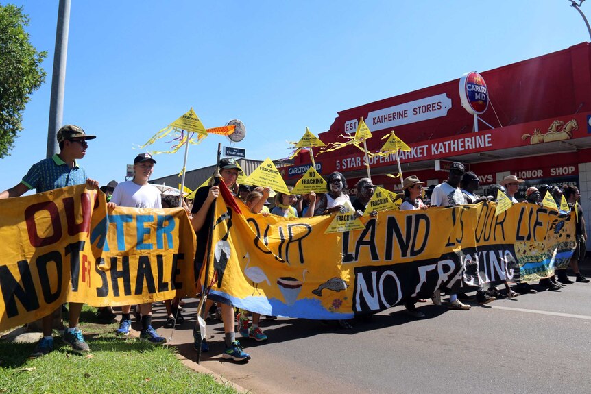 Fracking rally in Katherine