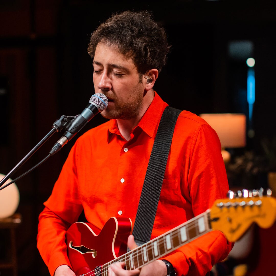 The Wombats cover Kate Bush 'Running Up That Hill (A Deal with God)' for Like A Version