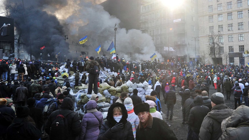 Thousands of anti-government protesters occupy central Kiev