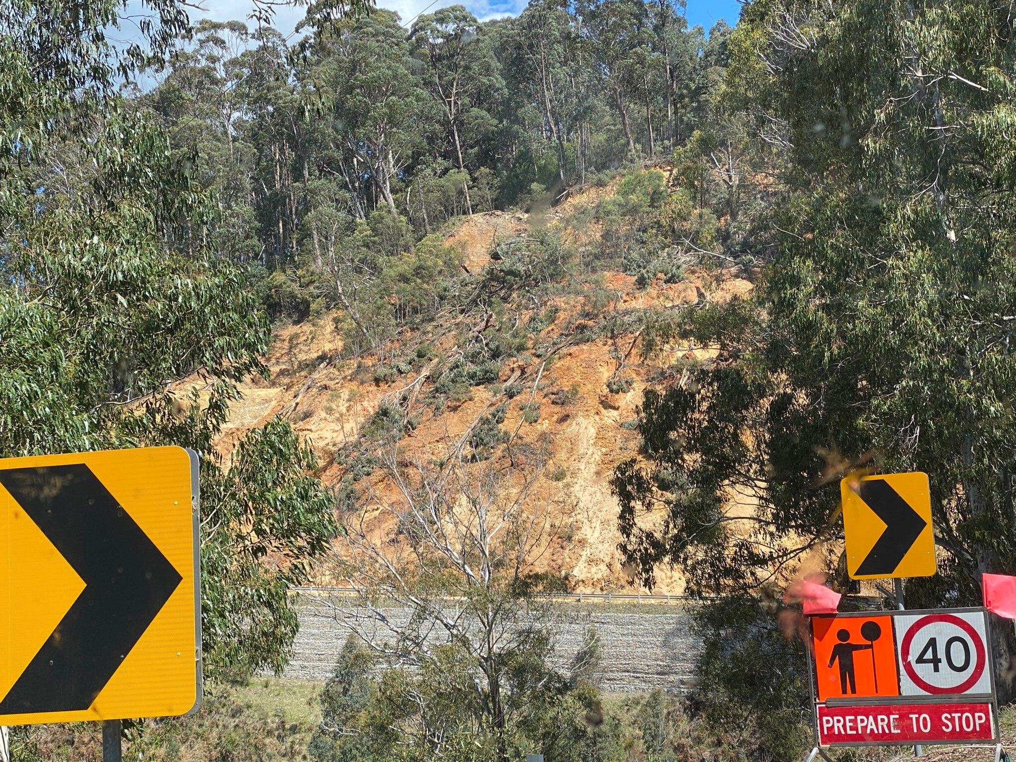Landslide will take months to clear in Victoria's alpine region with