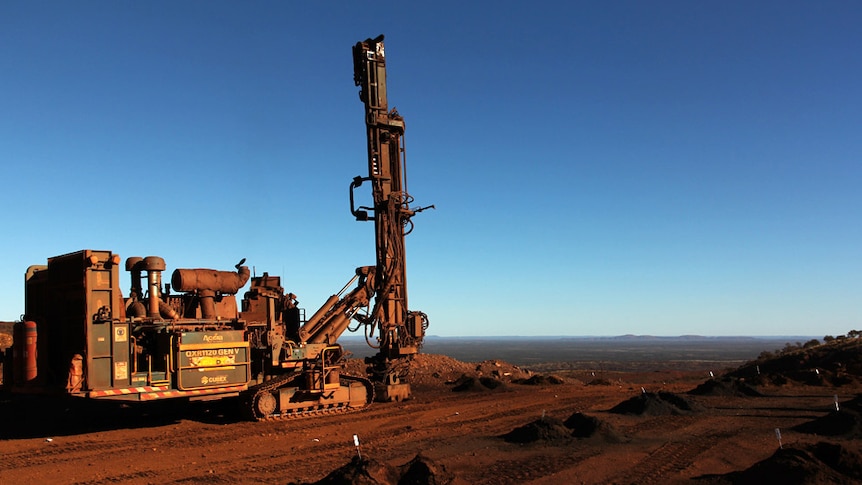 Drill rig in the Pilbara