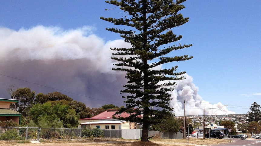 Efforts continue against the blaze just outside Port Lincoln