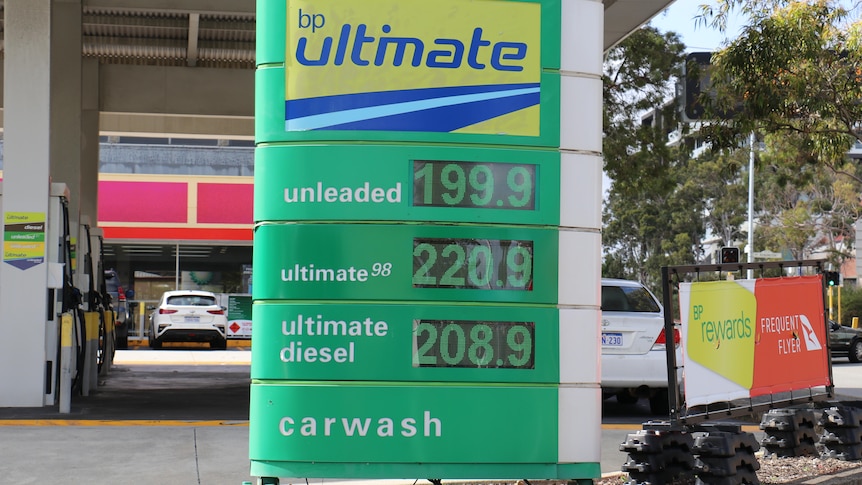 Petrol price billboard
