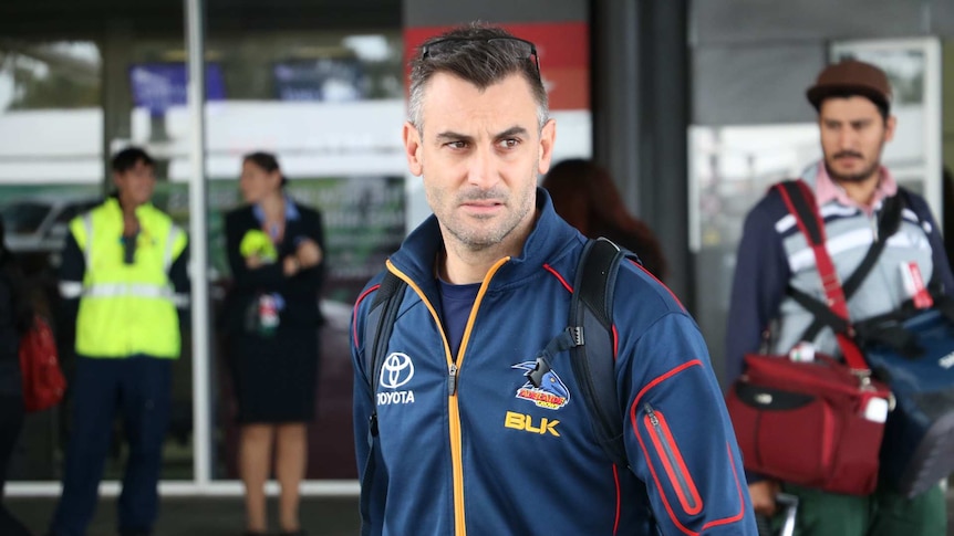 Crows arrive in Perth