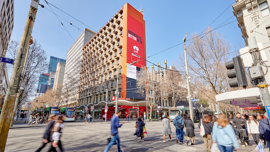 Le gouvernement sud-africain lance un blitz publicitaire à Melbourne, soulignant les avantages de faire des affaires localement