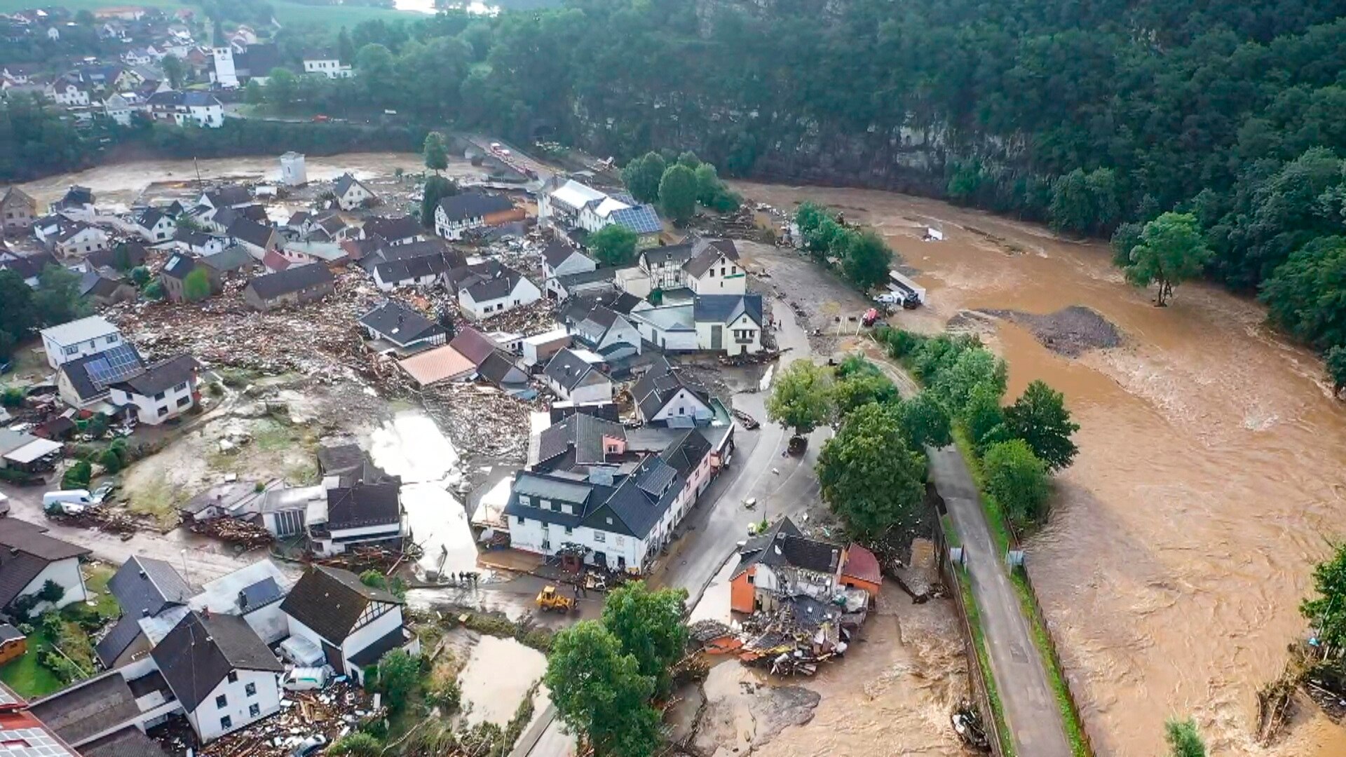 Les Inondations En Allemagne Et En Belgique Font Plus De 90 Morts Et 1 300 Disparus Dans Un Seul District Nouvelles Du Monde