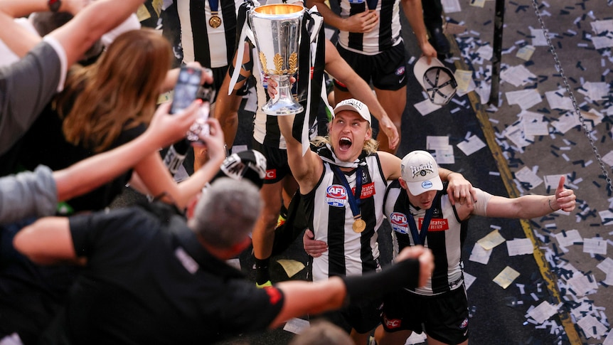 Collingwoods großes AFL-Finale holt sich die Obergrenze auf einer unglaublichen Reise, auf der die Magpies zu einer Mannschaft werden, die Zuneigung verdient