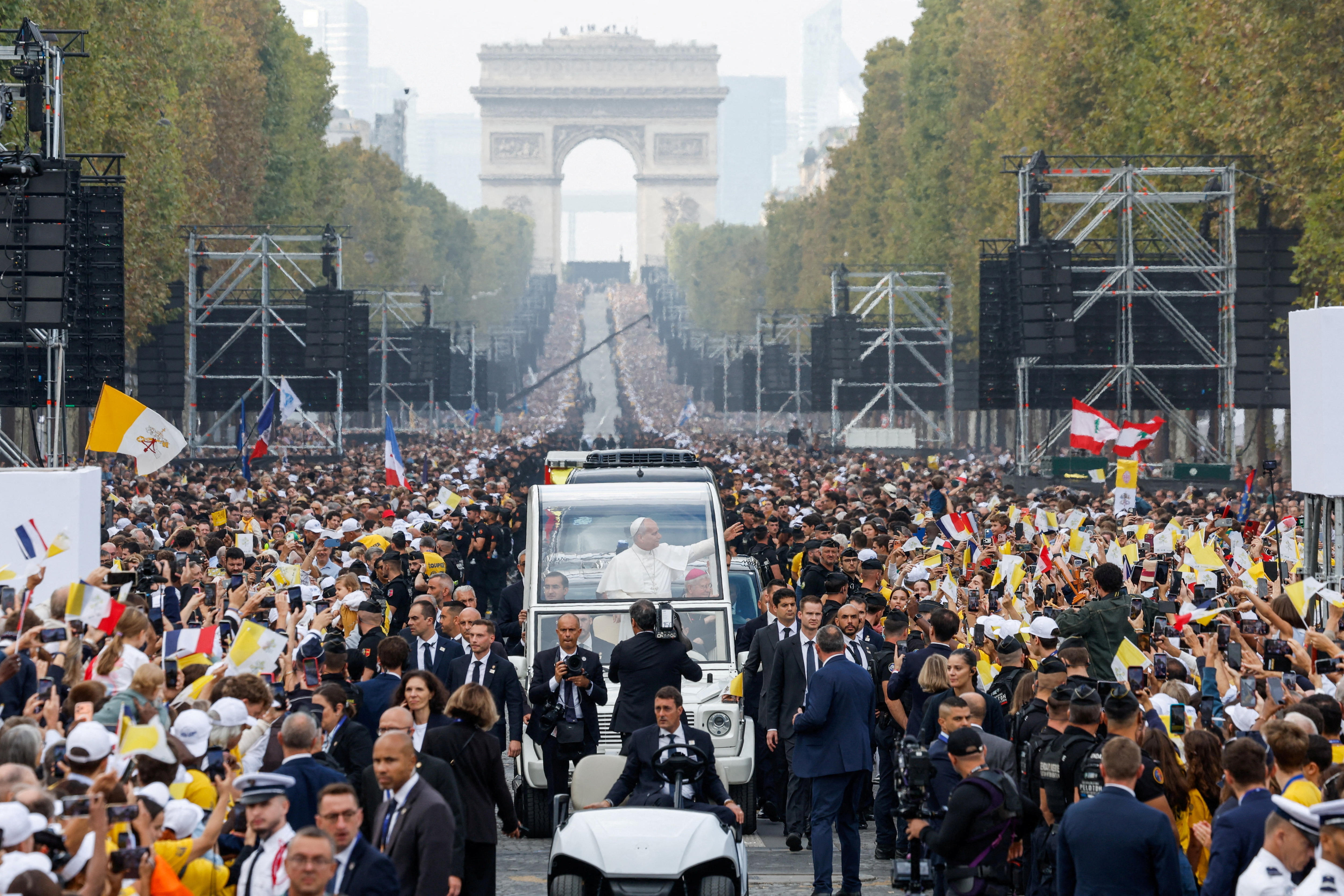 Pope Leo draws 800,000 people to open-air mass in Paris