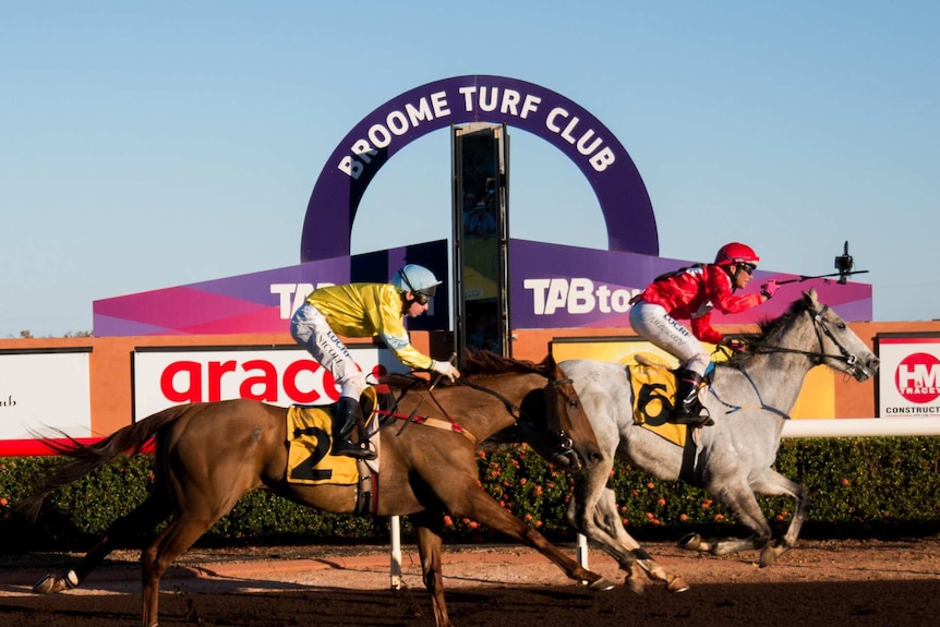 Horses cross the finish line of Broome Cup 2019.