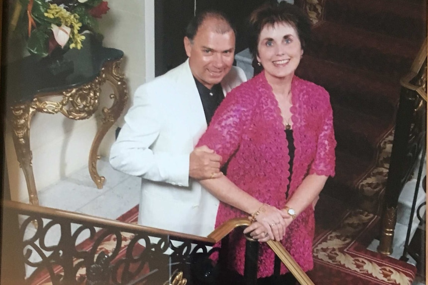 Jan Maessen pictured smiling with her husband before her mesh operation