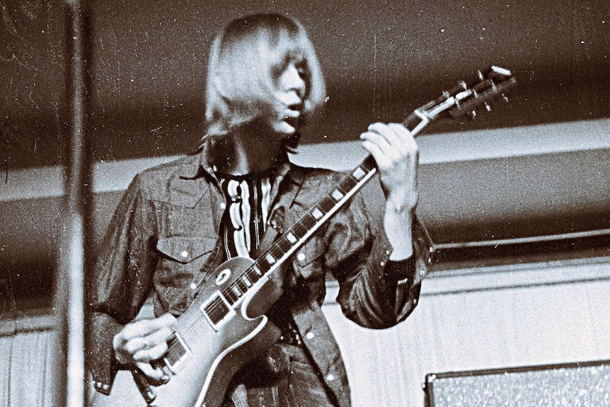 Fleetwood Mac's Danny Kirwan plays guitar