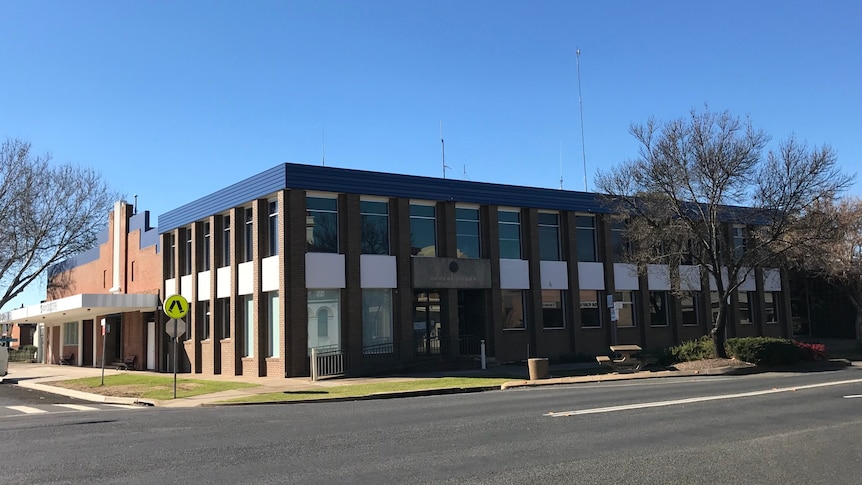 View of a council chambers building in Cootamundra on a street corner