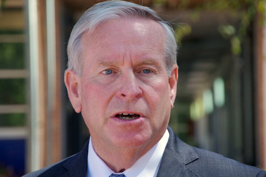 Head shot of Colin Barnett.