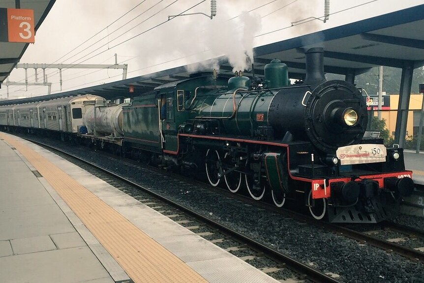 Heritage steam engine Bety at Darra