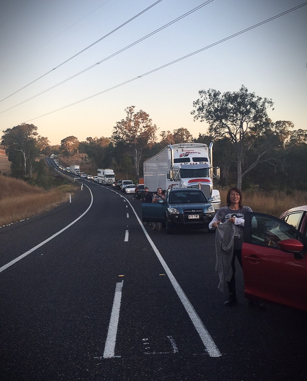 Gin Gin double fatal smash brings Bruce Highway traffic to standstill