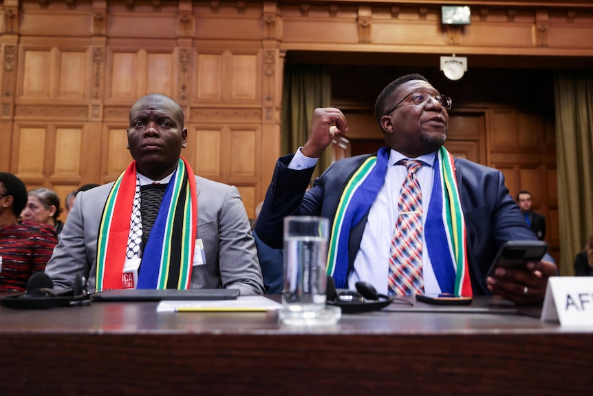 南非代表律师在国际法院出庭