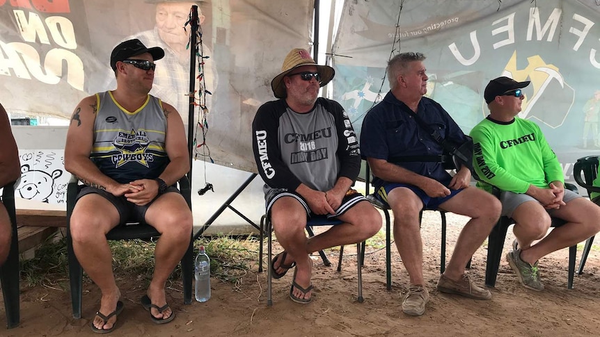 Workers locked out of central Queensland coal mine Oaky North