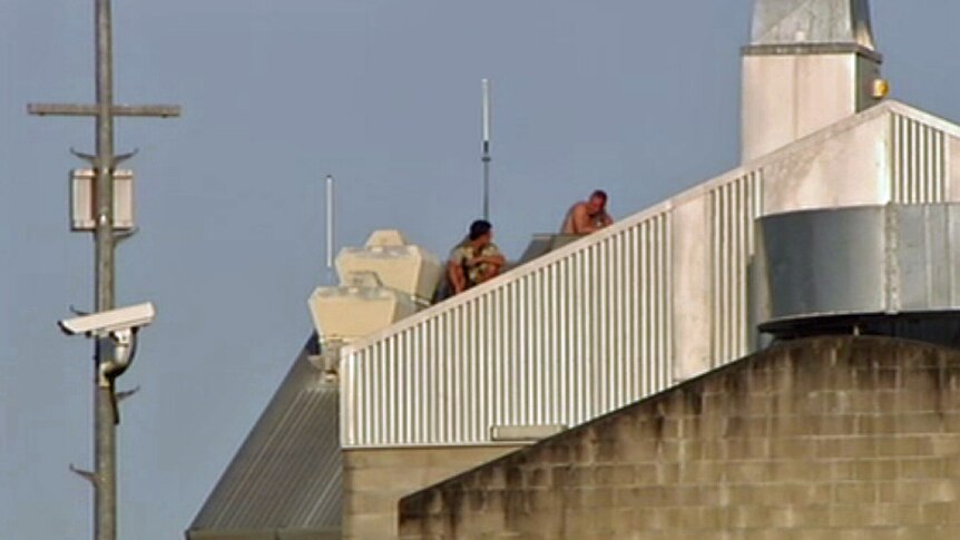 Brisbane Correctional Centre Locked Down After Prisoners Take To Roof In Protest Abc News