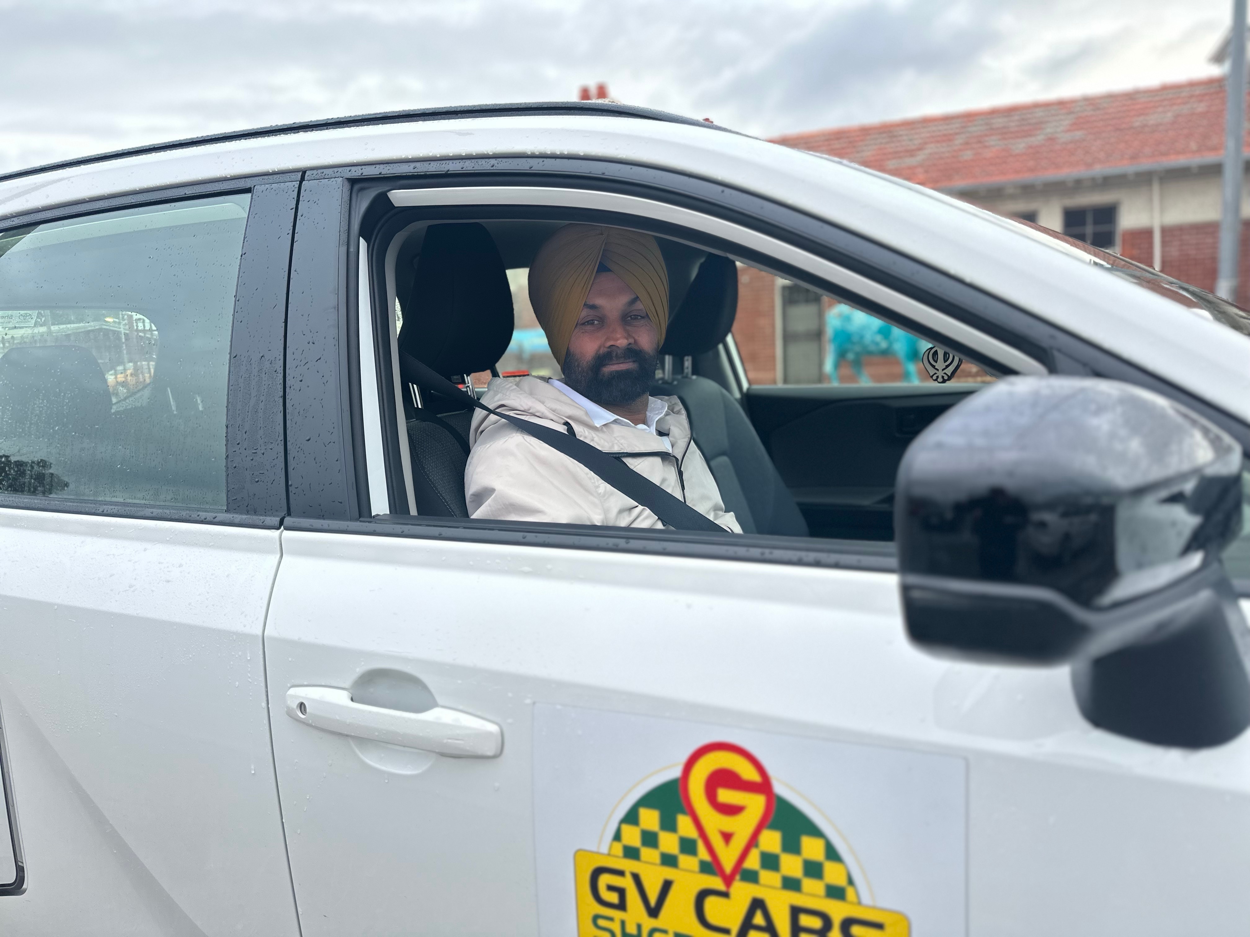 Taxi drivers working 12-hour days amid fuel price rise