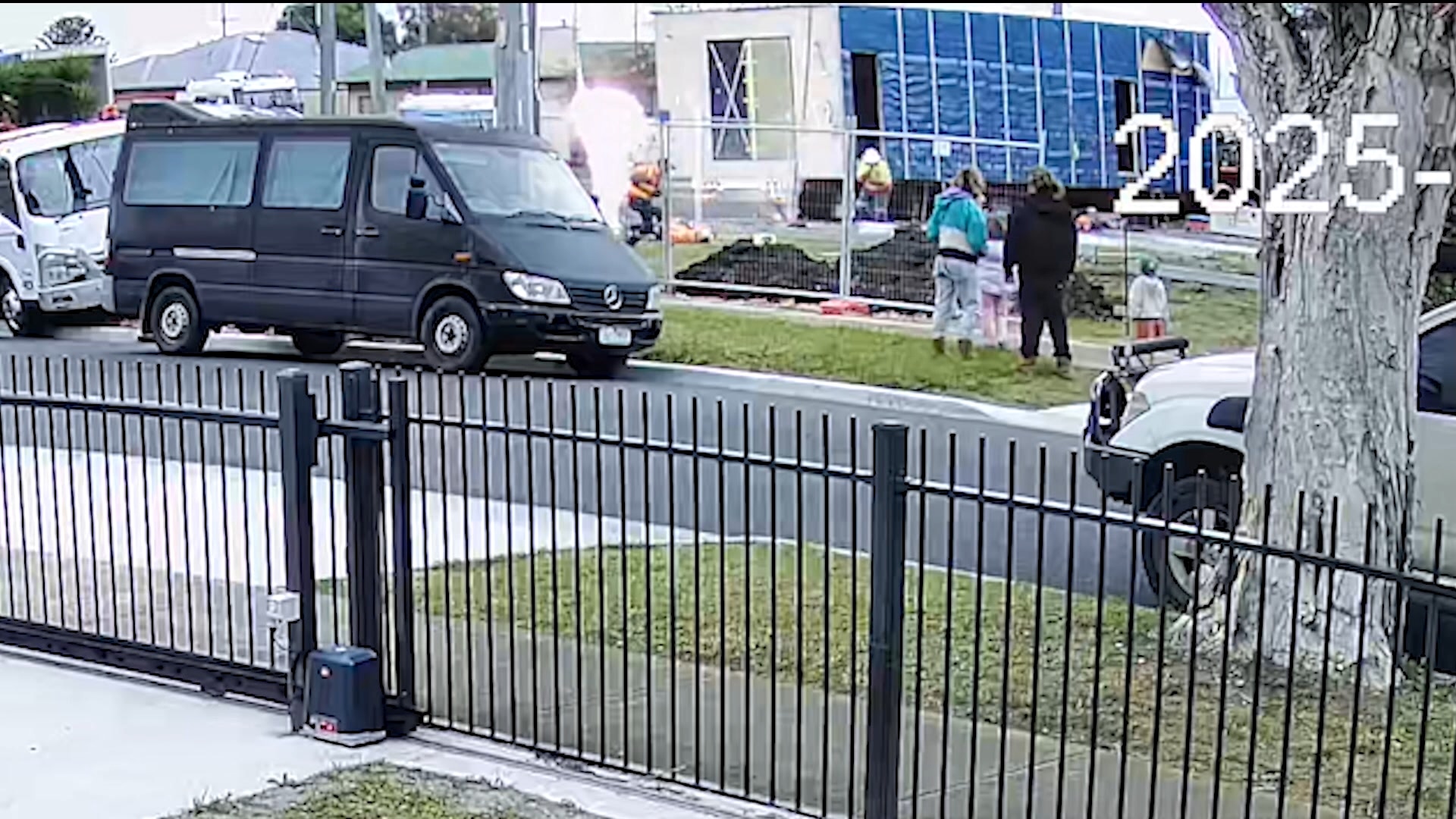 CCTV shows crane hitting powerline at modular home site