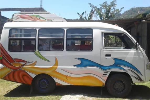 Image of Timorese worker Acacio's van