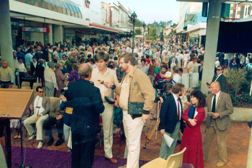 A crowd gathers for the opening of the Ipswich mall in 1987