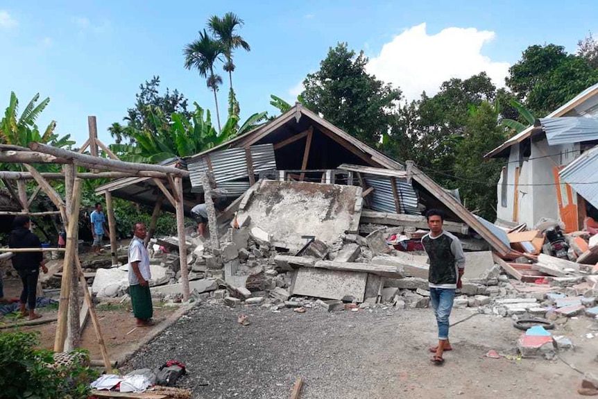 Building collapsed after Lombok earthquake