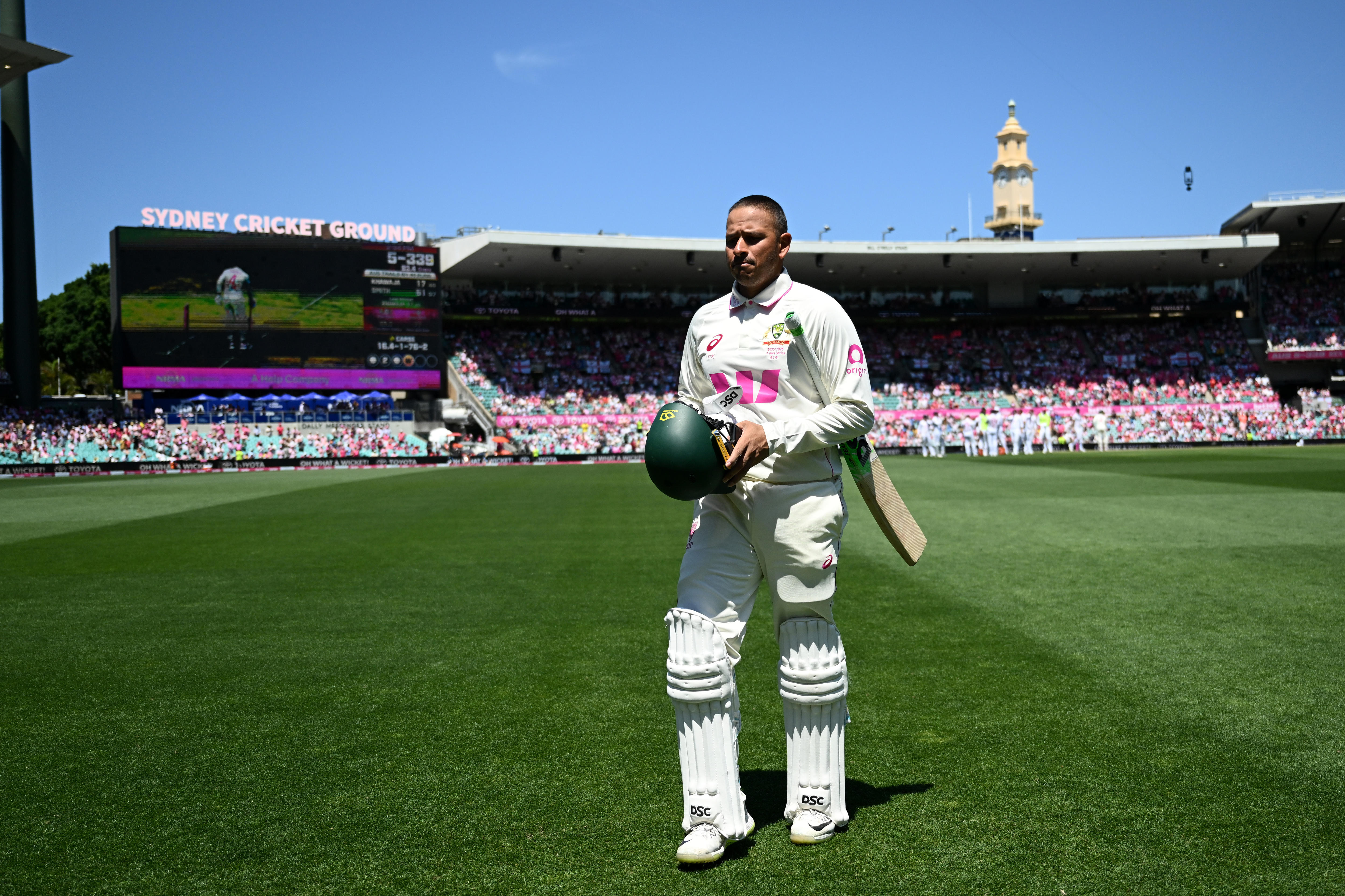 Live: Australia closes in on first-innings lead after Khawaja falls in final Test
