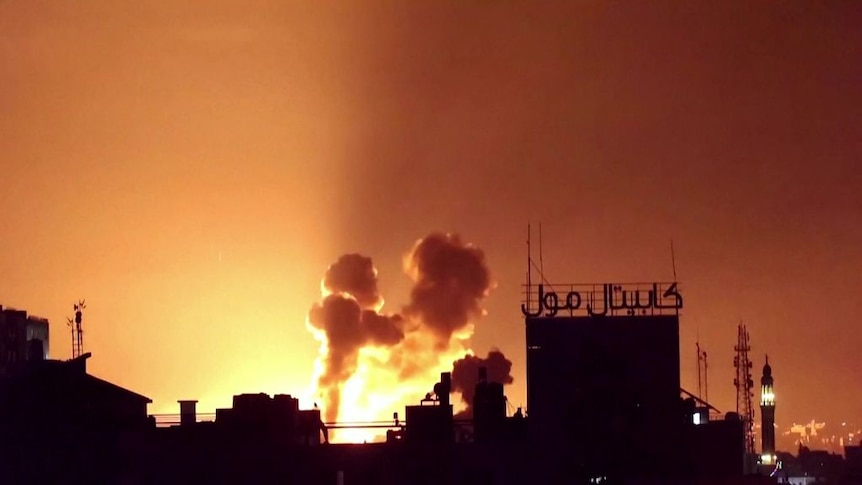 More than 100 Palestinians killed in Israeli bombardment of Gaza