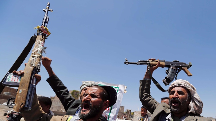 Houthi rebels advance in Sanaa