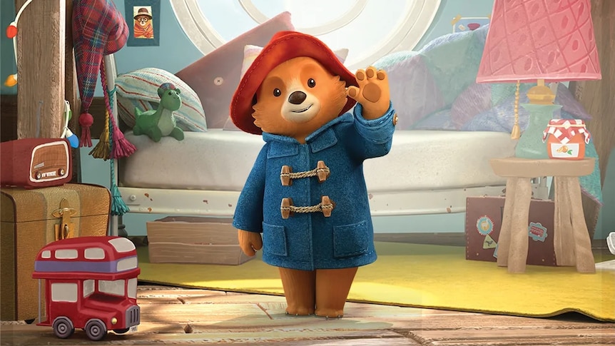 Paddington waving