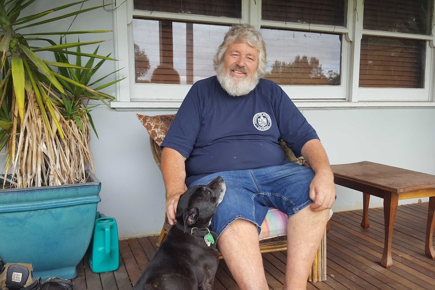 Max Kalz and Skylah on his front verandah