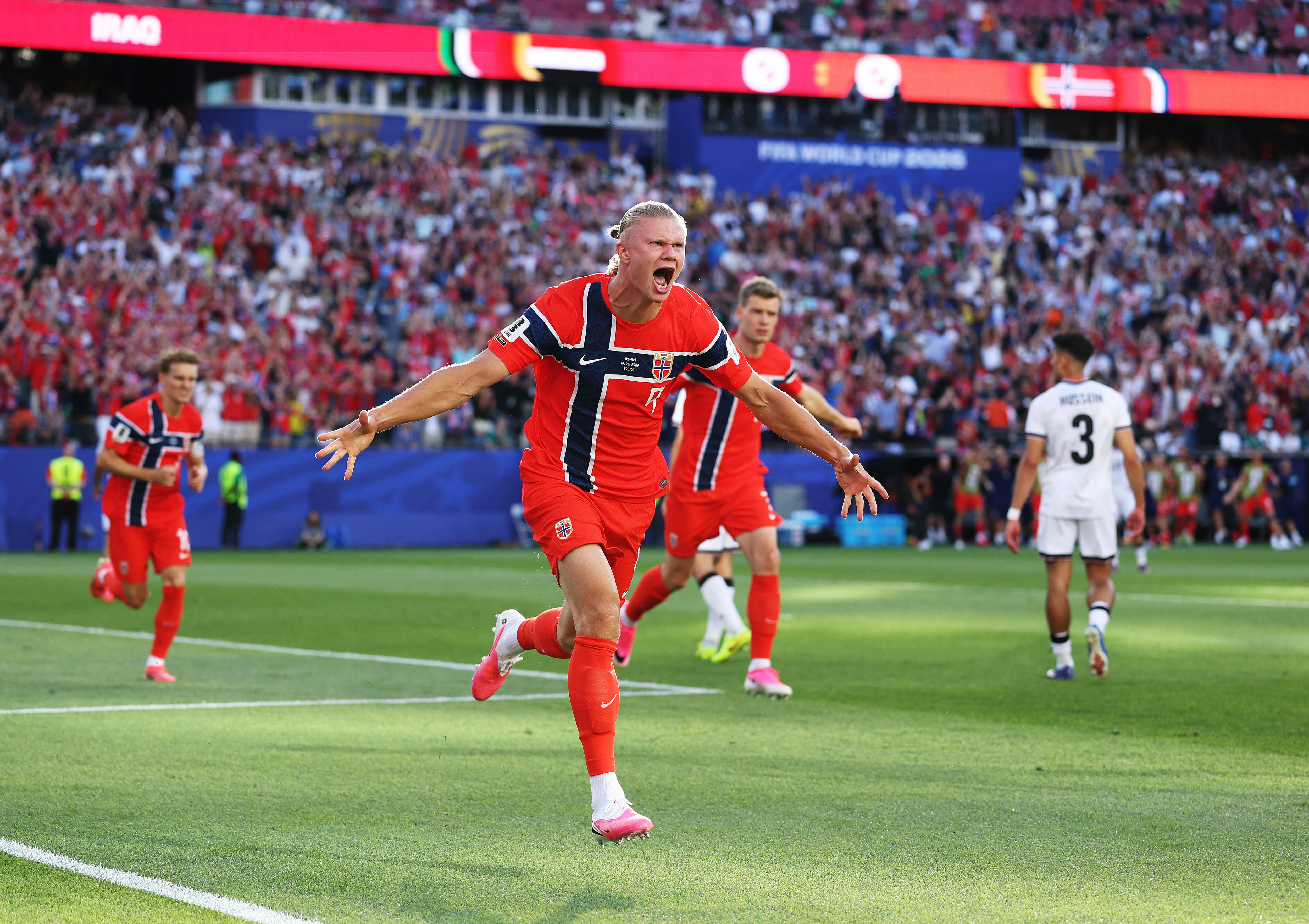 Erling Haaland celebrates