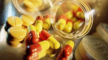 A study has found anti-inflammatory drugs may be linked to a higher risk of heart attack (file photo).