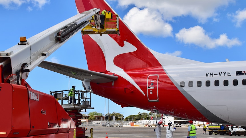 Qantas plane