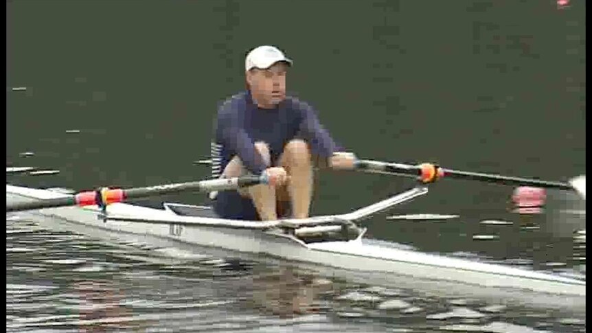 Veterans keep oars in the water