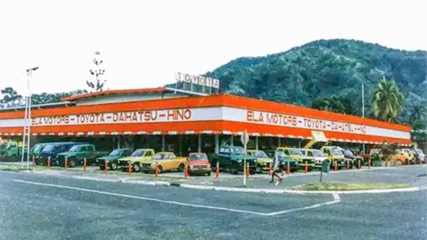 A car dealership on Mango Avenue. (Supplied: Rabaul Historical Society)